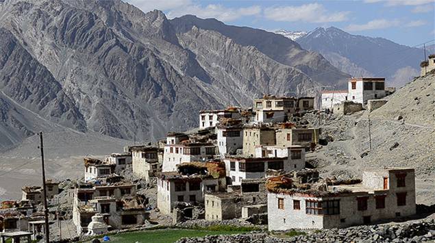 Kumik village Himalayas