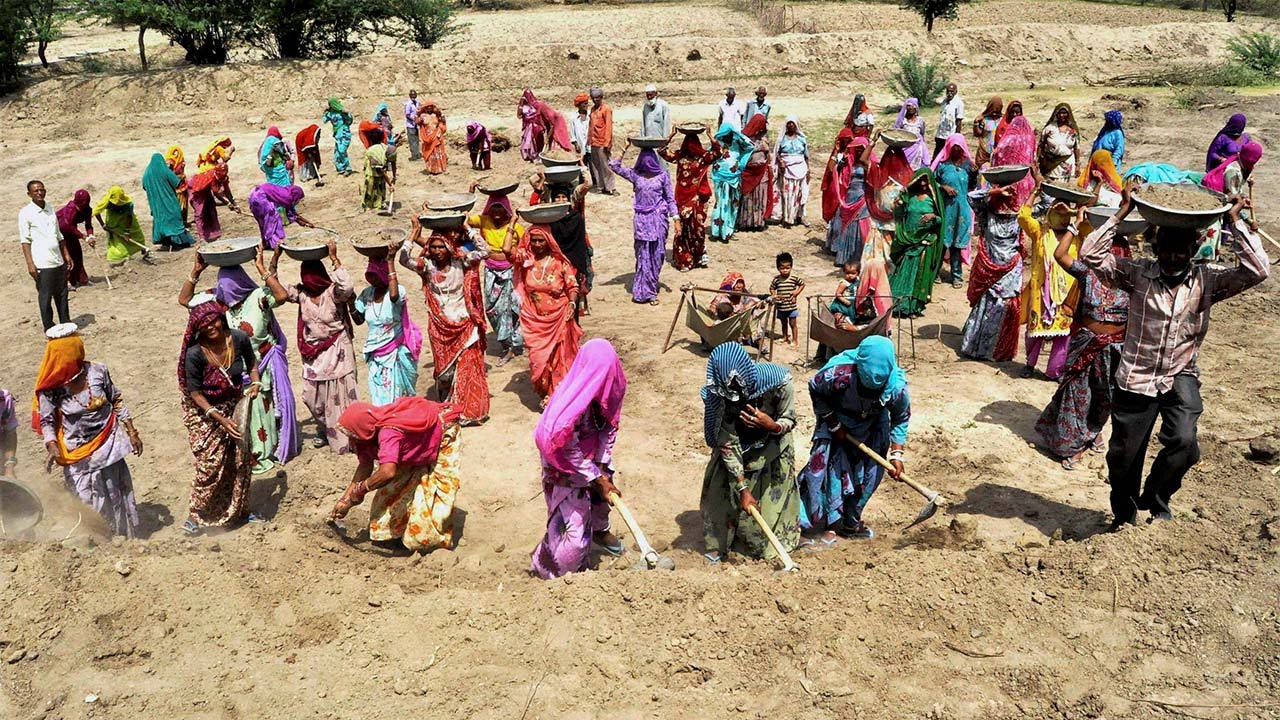 Demand for raising MGNREGA wages to Rs.600 | Countercurrents